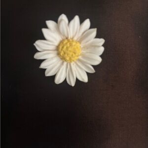 White and Yellow Daisy Brooch